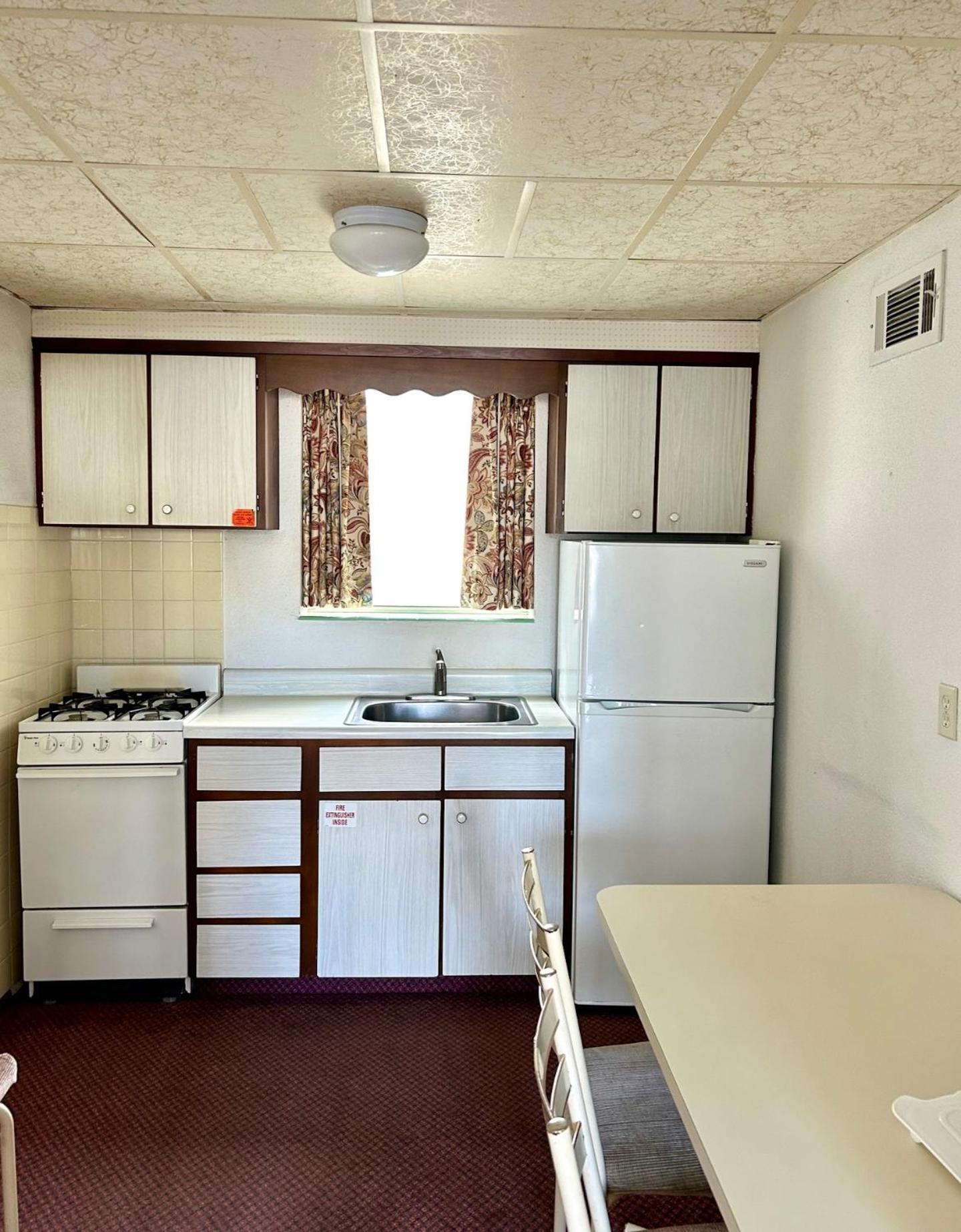 Ivanhoe Motel North Wildwood Bagian luar foto