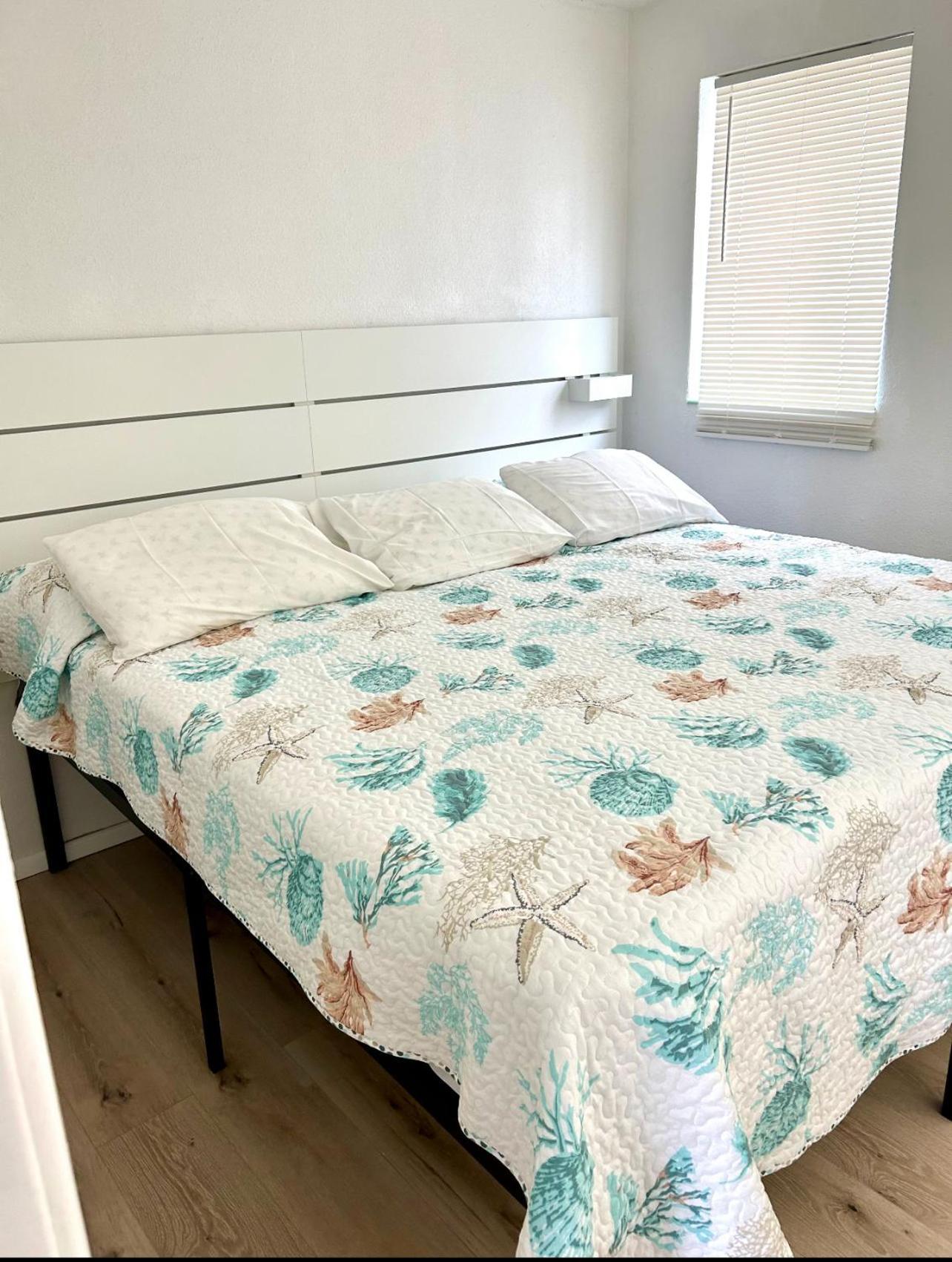 Ivanhoe Motel North Wildwood Bagian luar foto